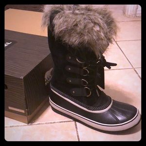 Sorels size 11